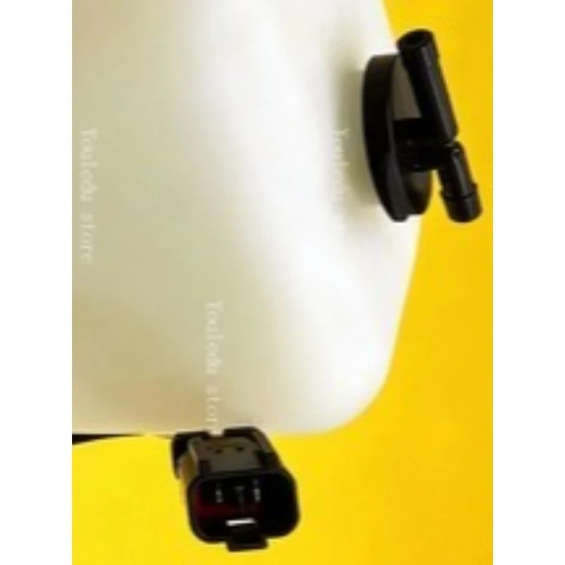 

Подходит для экскаватора Komatsu PC120 200 210 220 240 300 360-5-6-7-8 Вспомогательный резервуар для воды и чайник