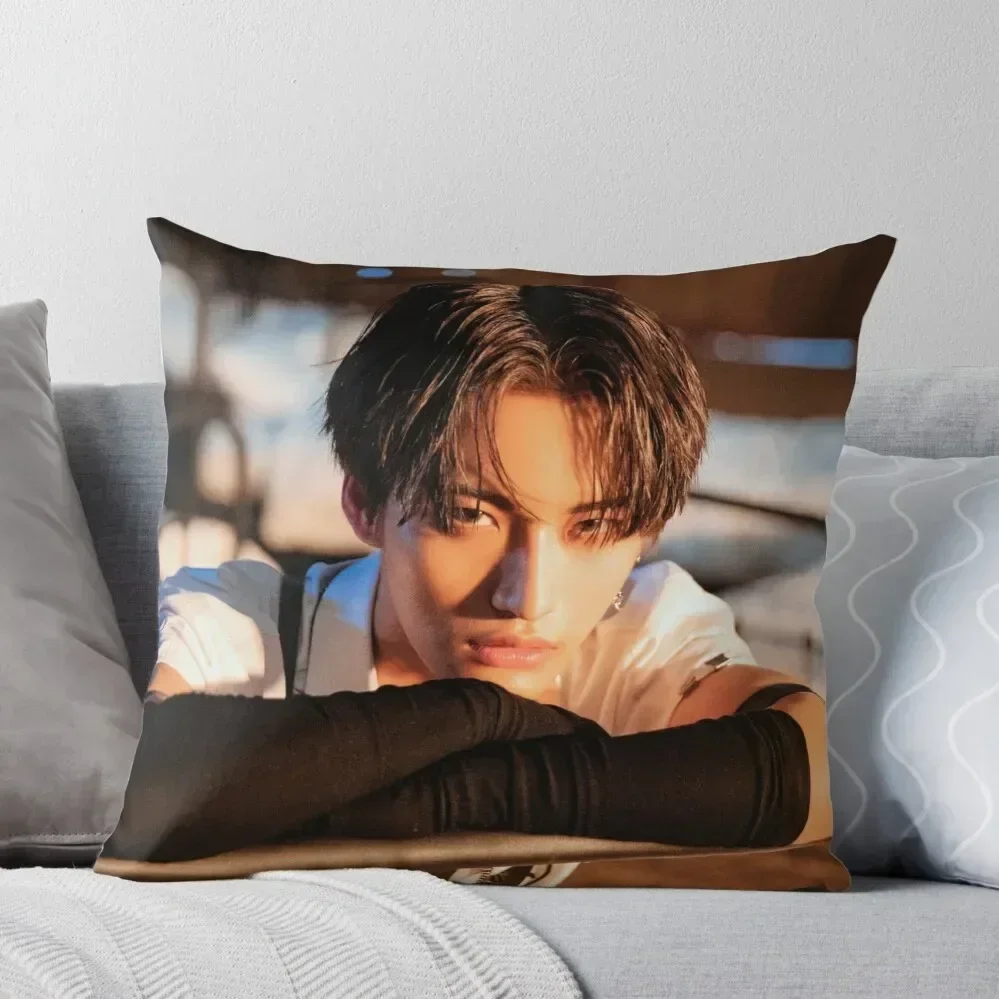 ATEEZ Seonghwa Inception Throw Pillow Cushion Child Cushion Cover For Sofa anime girl pillow