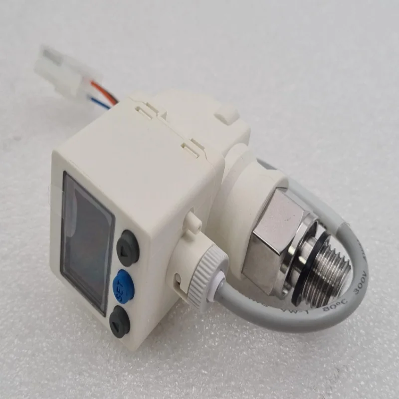 Brand new, genuine pressure sensor KP93-01-L  KP93-03-L  KP93-01-M5  KP93-03-M5   KP93-01  KP93-03