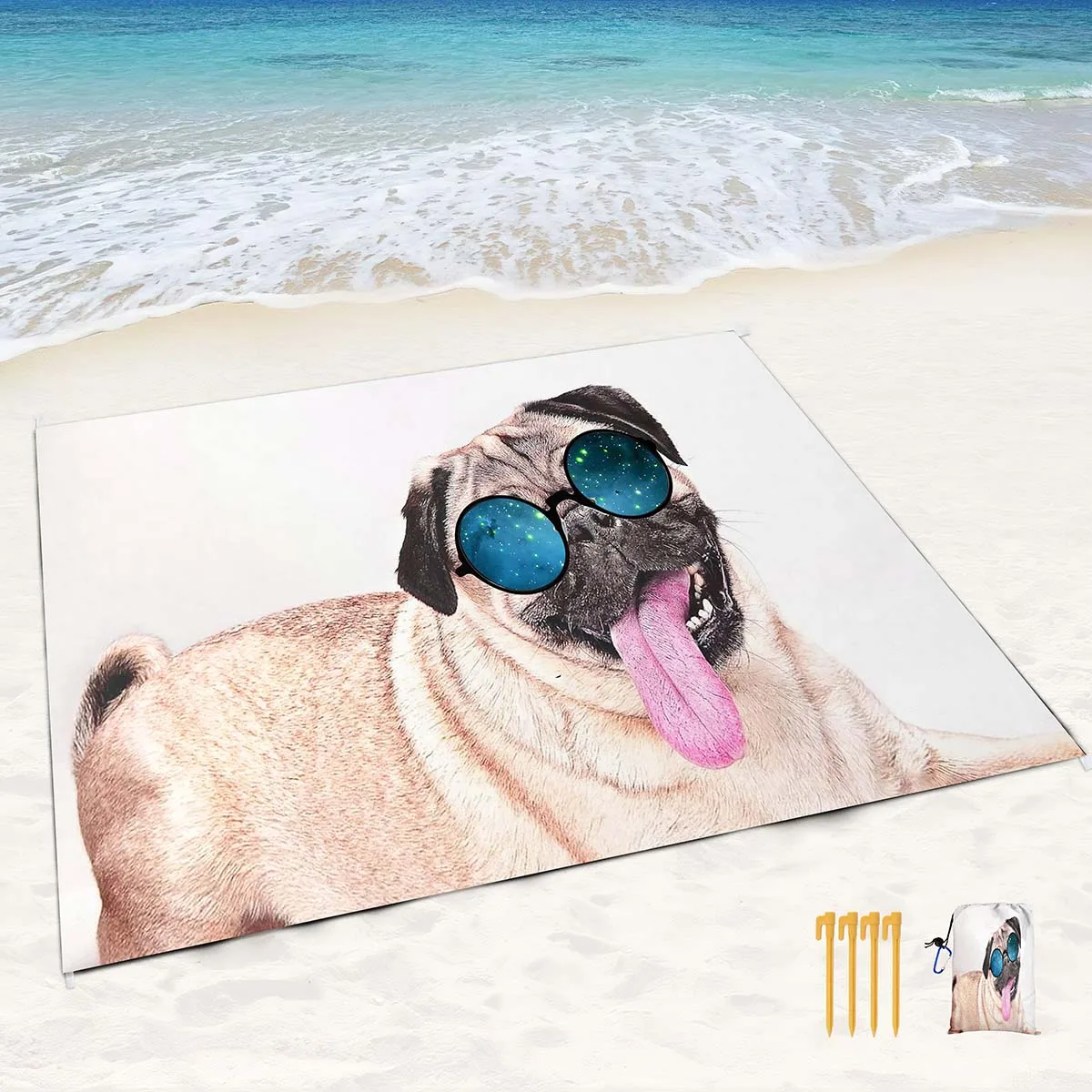 Sandproof Beach Blanket,Cute Pug Wearing Sunglasses Portable Quick Drying Picnic Rugs Outdoor Blanket for Travel,Camping,Hiking