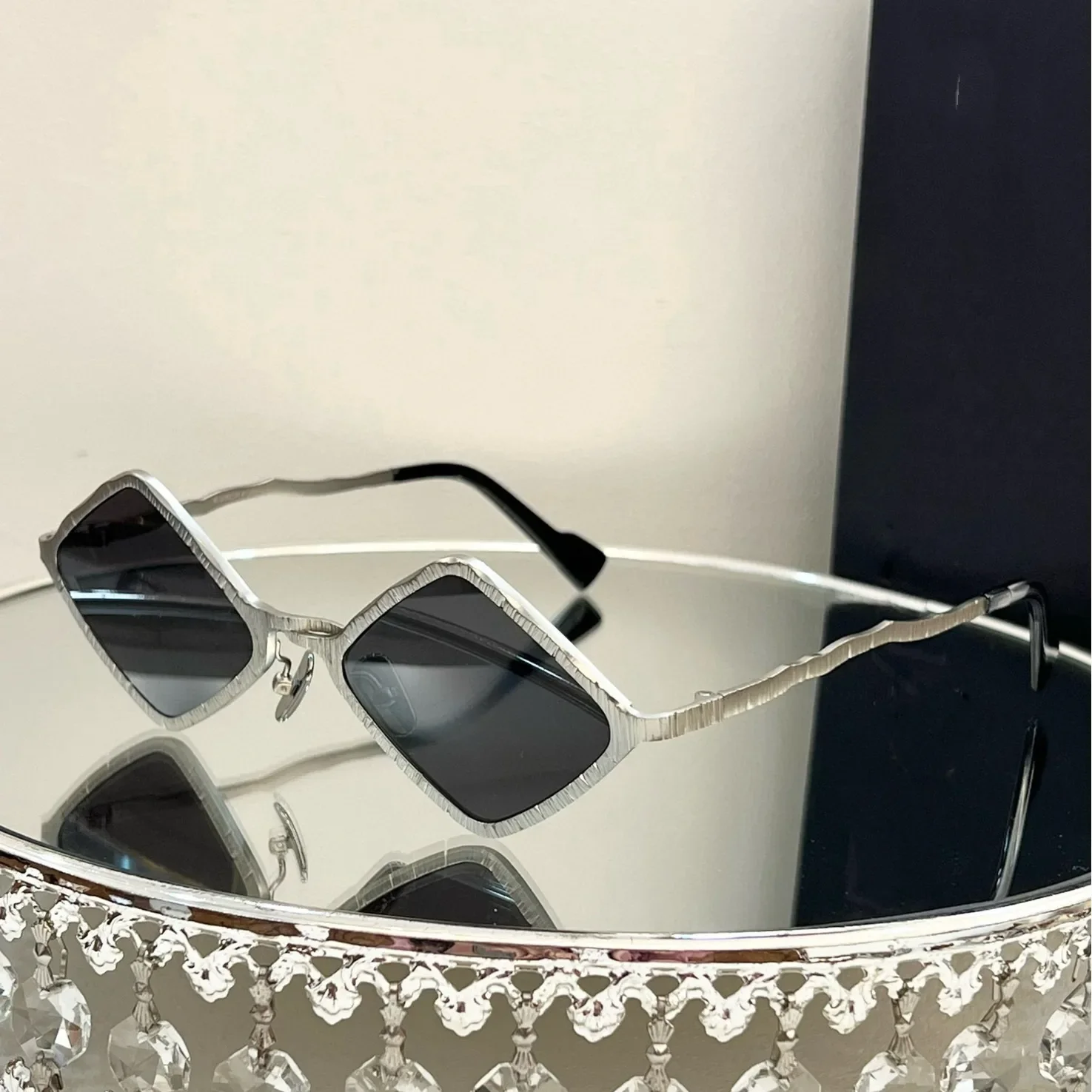 النظارات الشمسية الأوروبية الأمريكية الأصلية KUBZ14 الجديدة المضادة للأشعة فوق البنفسجية شخصية عين القط نمط الشارع النظارات الشمسية الموضة #4