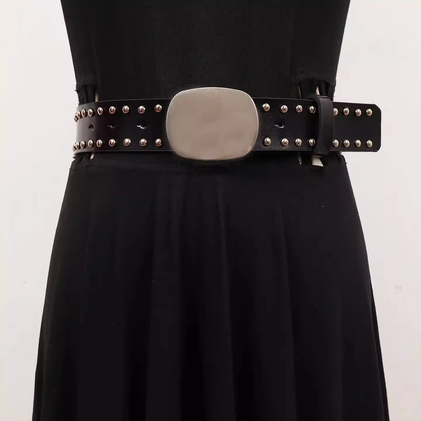 cinturon-punk-con-remaches-hebilla-cuadrada-de-diseno-corse-de-cuero-dividido-para-mujer-cinturon-ancho-decorativo-r2536