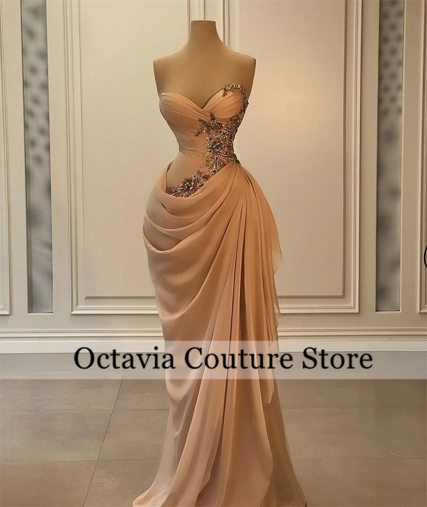 

Champagne Sweetheart Luxury Middle Eastern Evening Dresses Bead Crystal Applique 2024 Birthday Dress Pleat Party Gown Customzied