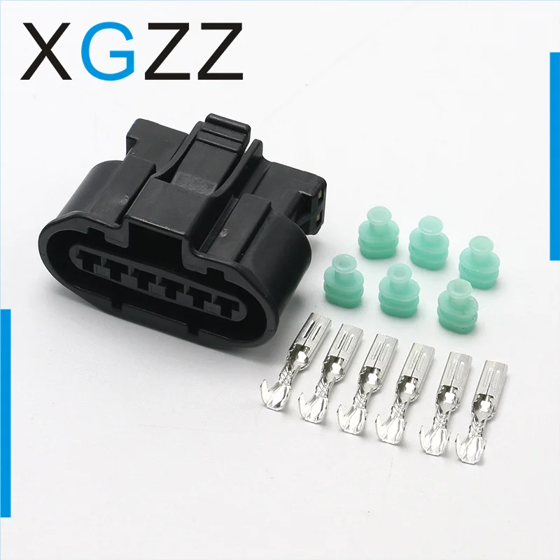 

MG640547-5 is suitable for Mitsubishi 1.6cc idle motor wiring harness plug with terminal DJ7061Y-3-21