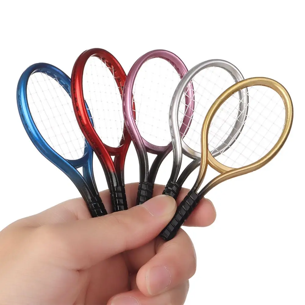Raquette de Tennis de poupée, accessoire pour maison de poupée, raquette de Tennis Miniature, modèle de Sport, maison de poupée, Mini raquette de Tennis et balle
