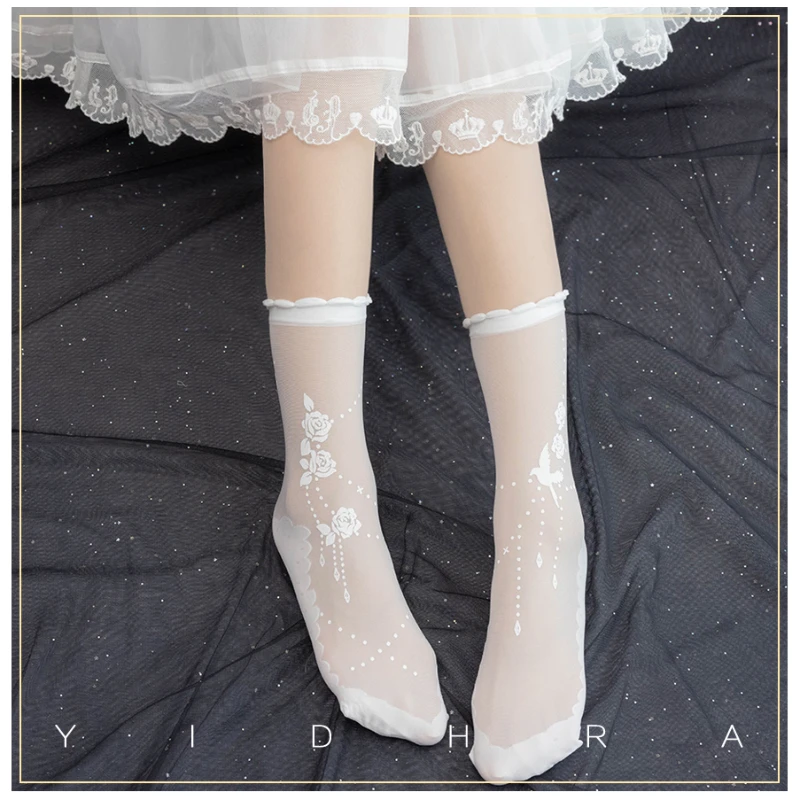 Short Socks Women's Rose Jacquard Lace Invisible Thin Basic Color White Black Sweet Leg Shaping Four Seasons Universal Fashion