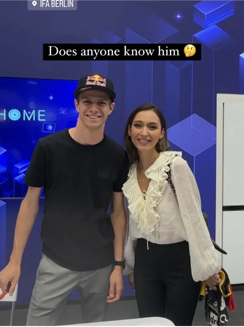 2025년 봄 신상품 ZW 시리즈 라미네이트 셔츠 라이셀 혼방 레이스업 V넥 반투명 긴팔 블라우스 (여성용)