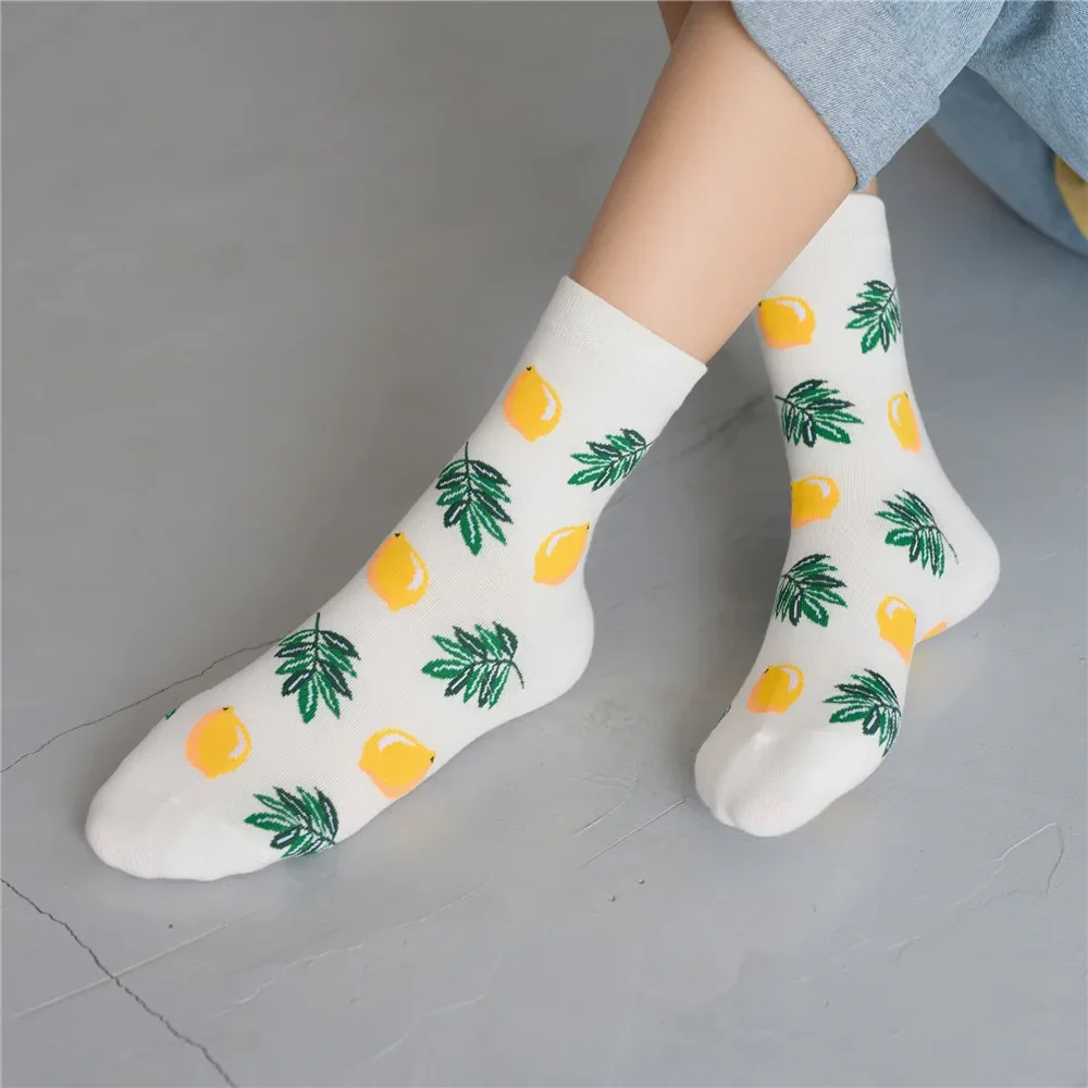 Chaussettes en coton pour femmes, dessin animé mignon et drôle, fruits, aucun gel d'ananas, avocat, citron, japonais, Harajuku, carillon mi-mollet