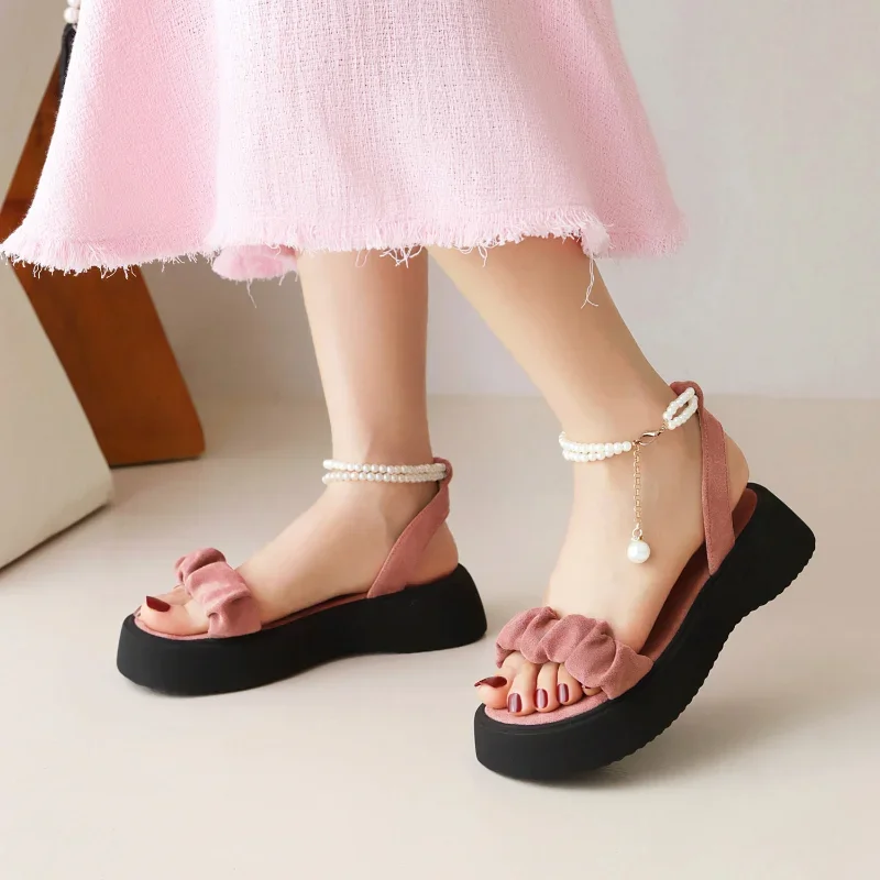 

Летние милые сандалии с бусинами, большие детские сандалии с оборками для девочек, толстая плоская подошва с нижней частью, вечерние туфли в стиле Лолиты, розовые туфли принцессы 12 лет