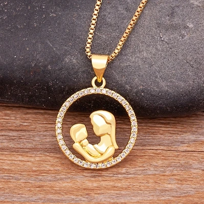 Women's Zircon MOM Heart Shape Necklace, Personalized Gift