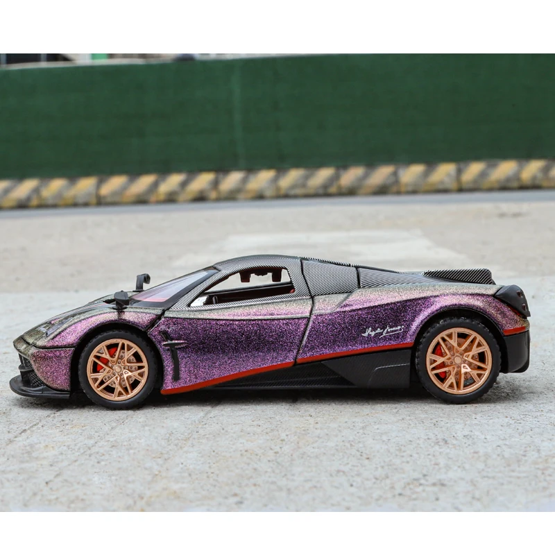 1:32 Huayra BC Luxury Supercar Toy Boy Diecast Alloy Model Metal Auto Gift Fast Furious Rubber Tires Hot High Precision Sound