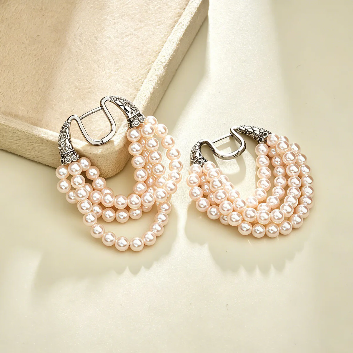 French Light Luxury Unique Elegant Multi-layer Pearl Tassel Hoop Earrings For Women Fashion Bridal Wedding Party Jewelry