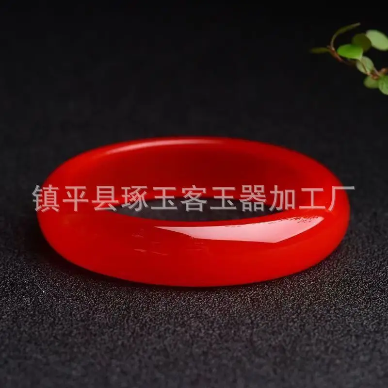 Imitation of Red Agate, Golden Thread, Ice Seed, Emperor, Red Stone English Rock, Fashion Jade Bracelet in the Year of the Birth