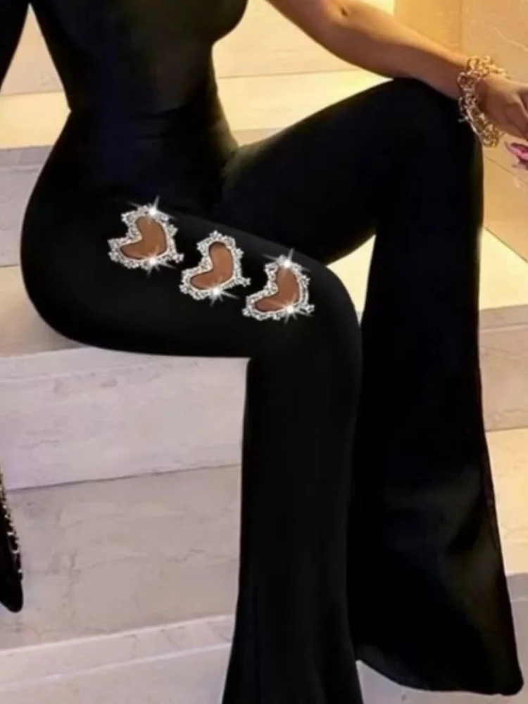 우아한 여성 점프수트 사선 어깨 싱글 슬리브 드릴 하트 모양 컷아웃 여성 솔리드 컬러 슬림 롬퍼 신상