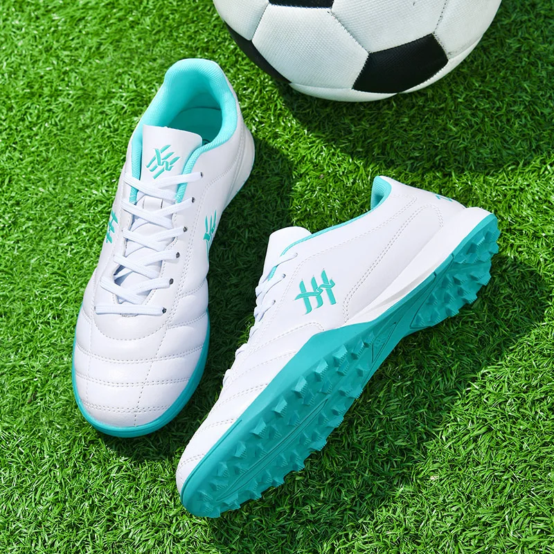 

Outdoor Grassland Football Cleats Long Spike Wearproof Non Slip Lightweight Breathable Adult Match Training Footwear