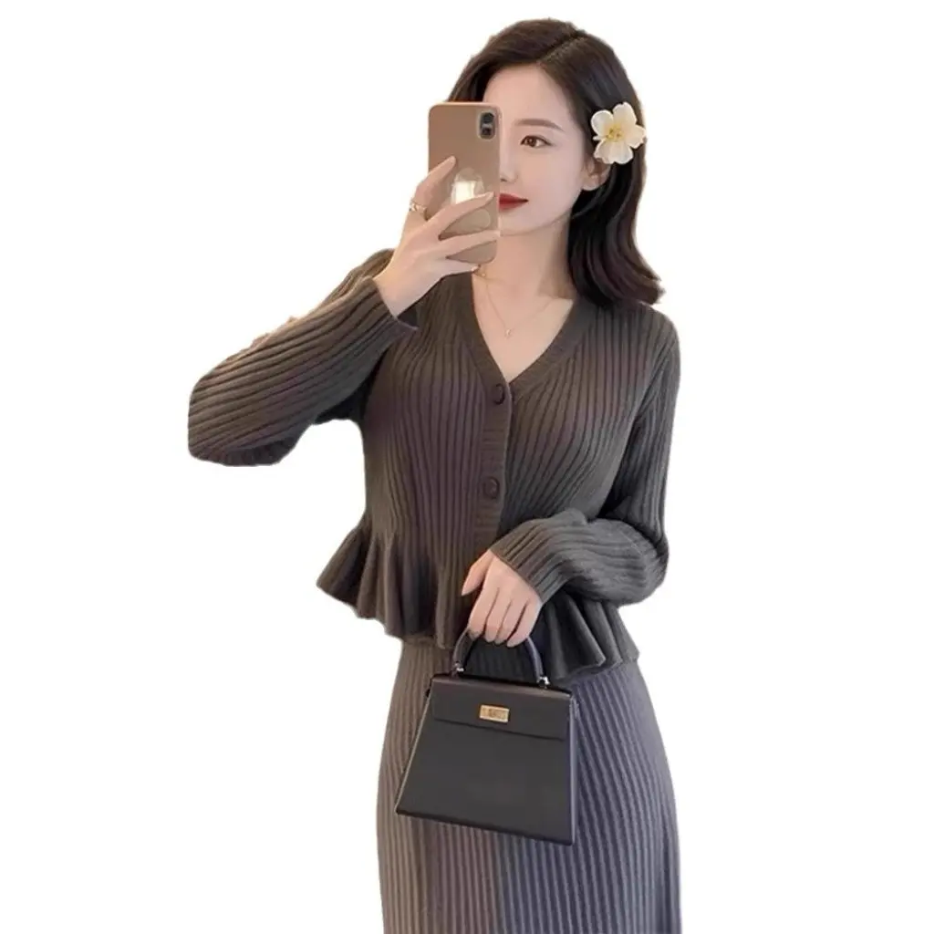 

Женский комплект из двух предметов в корейском стиле, осенне-зимний высококачественный серый модный свитер и юбка, ранняя зимняя одежда