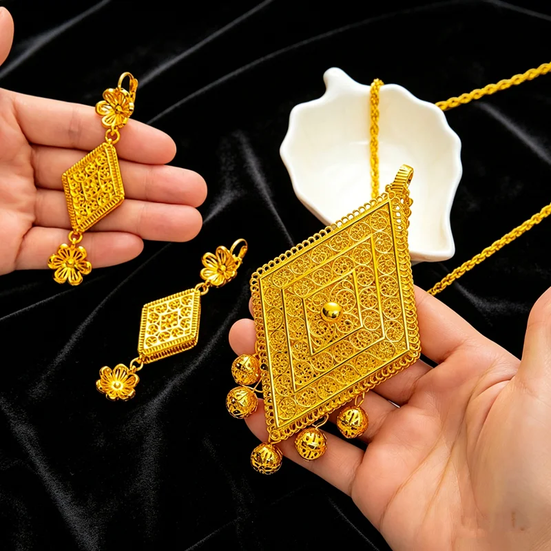 

Golden Double-Layer Pendant Necklace And Earring With Flower-Shape Balls As Embellishments-Arabian Bride