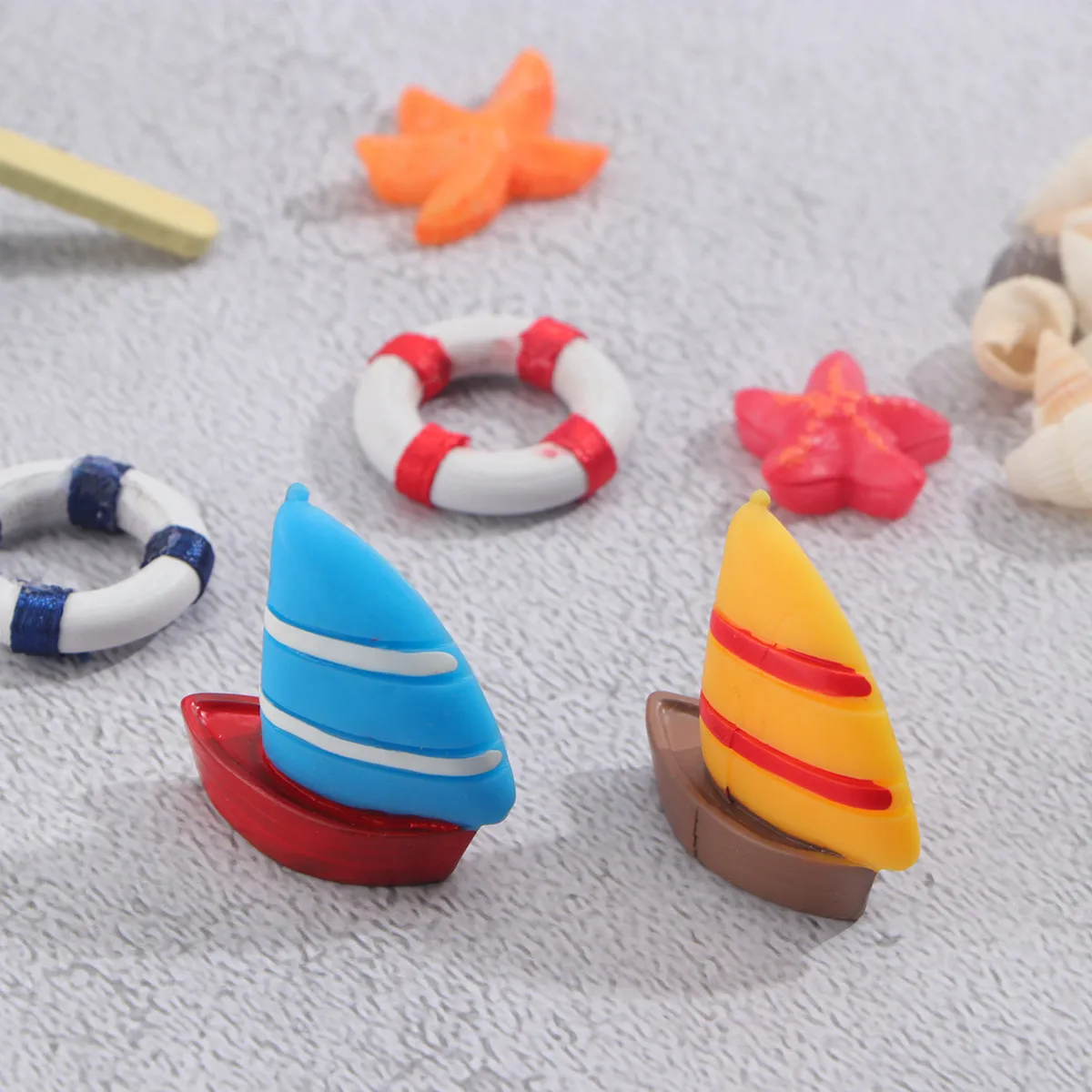 

1Set Mini Beach Ornaments Durable Premium Kids Creative Play Set Miniature House Sandbox Resin Slippers Beach Umbrella
