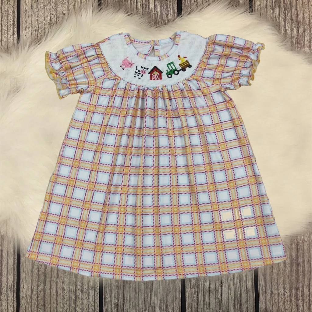 

Kids Children Short Sleeves Baby Girl Smocked Plaid Knee Length Dress Infant Toddler Embroidery Farm Animals Clothing Wholesale
