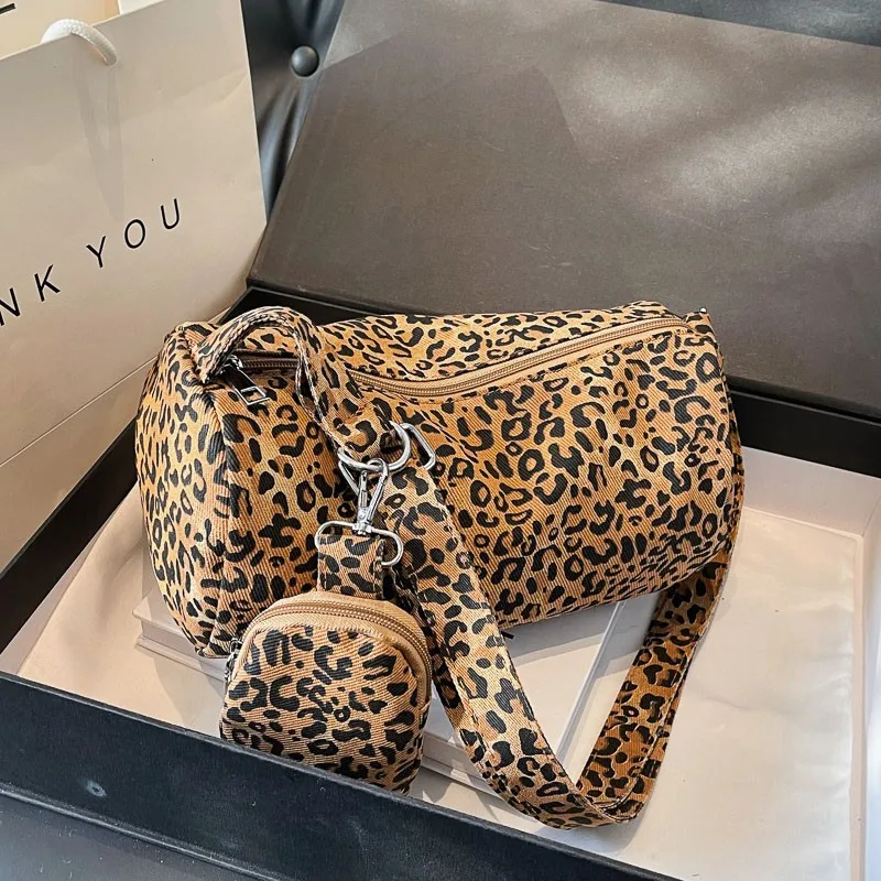 Korean Version Niche Leopard Print Canvas Armpit Bag for Women New Trendy Fashion Shoulder Bag Commuting Versatile Pillow Bag