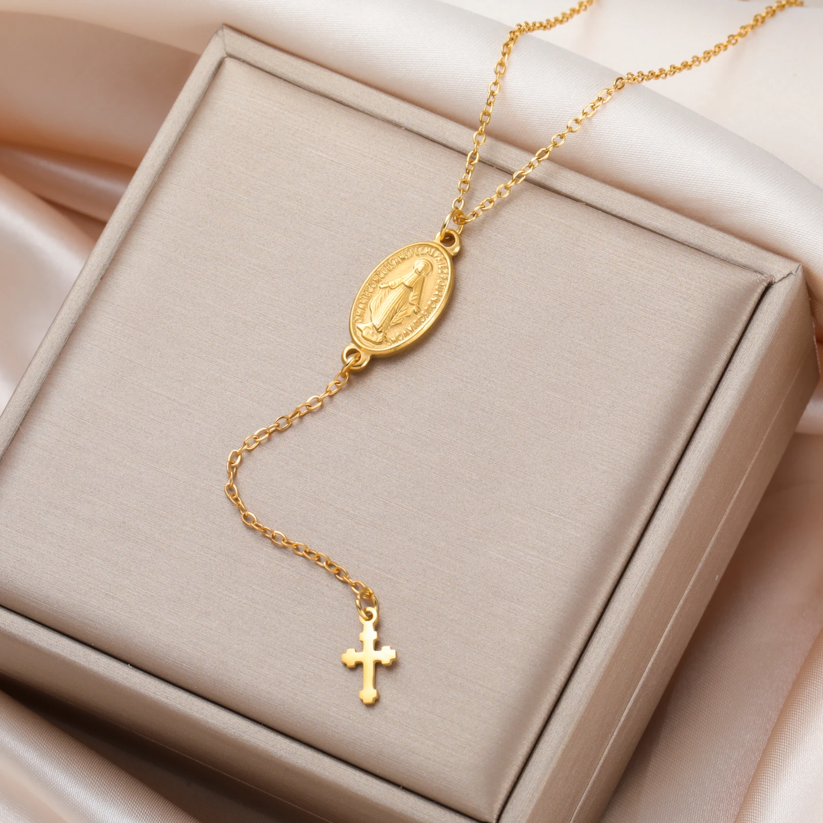 LIKGREAT مريم العذراء لاعب قلادة الصليب سحر للنساء الفولاذ المقاوم للصدأ سترة سلسلة الدينية الكاثوليكية تميمة المجوهرات هدية
