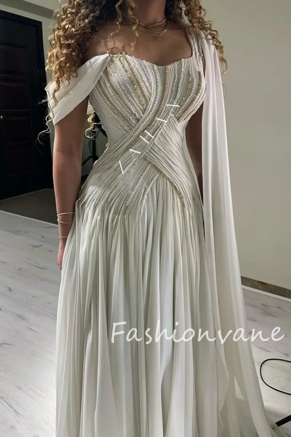 Fashionvane 2024 Customized A-Line Off Shoulder Sleeveless Pleated Beaded Floor Length Elegant Luxury Saudi Arabia Prom Dress