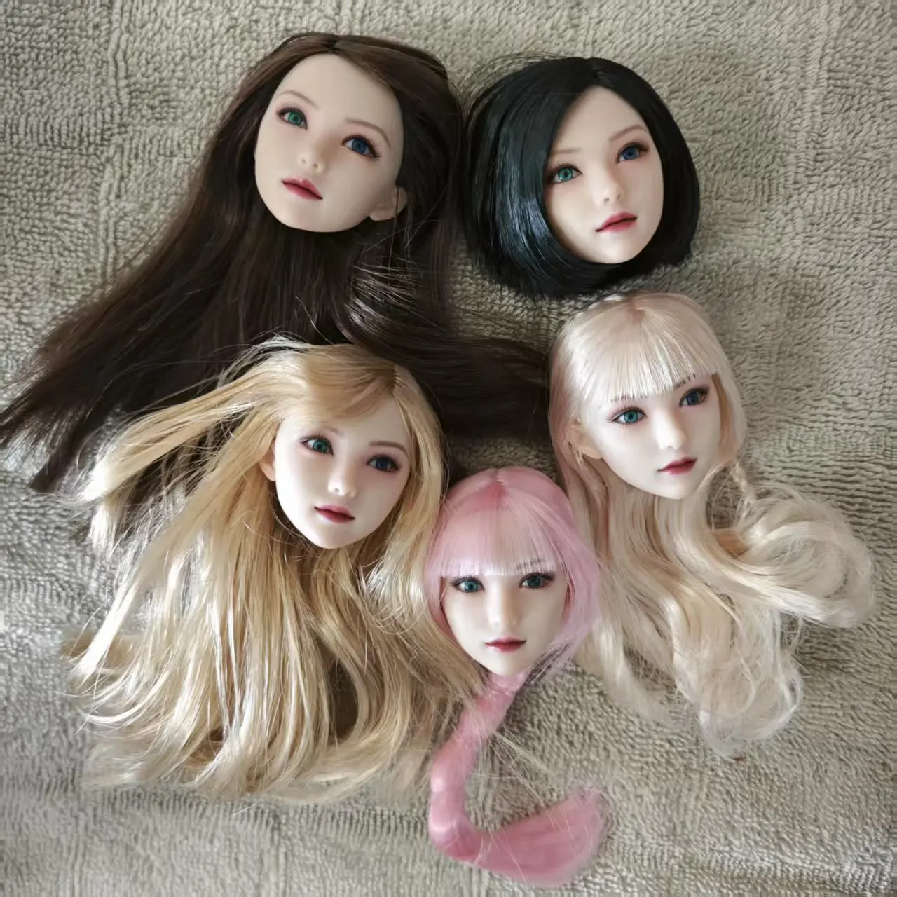 

1/6 Multicolored Movable Eyes Female Head Sculpt Model Fit 12'' TBL S42 AT201 AT202 AT203 Pale Action Figure Body Z6TOYS ZC015