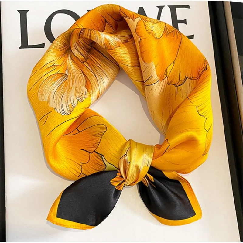 70*70cm Luxury Brand Designer Silk Square Scarf for Women Satin Shawls Scarves Hjiab Bandana Hair Band Wrist Fashion 2023