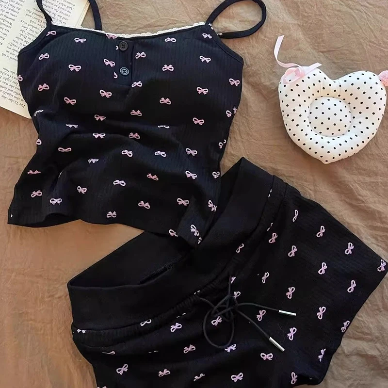 

Bowknot Summer Ice Silk Thread Pajamas Set With Chest Pad Suspender Suit For Women