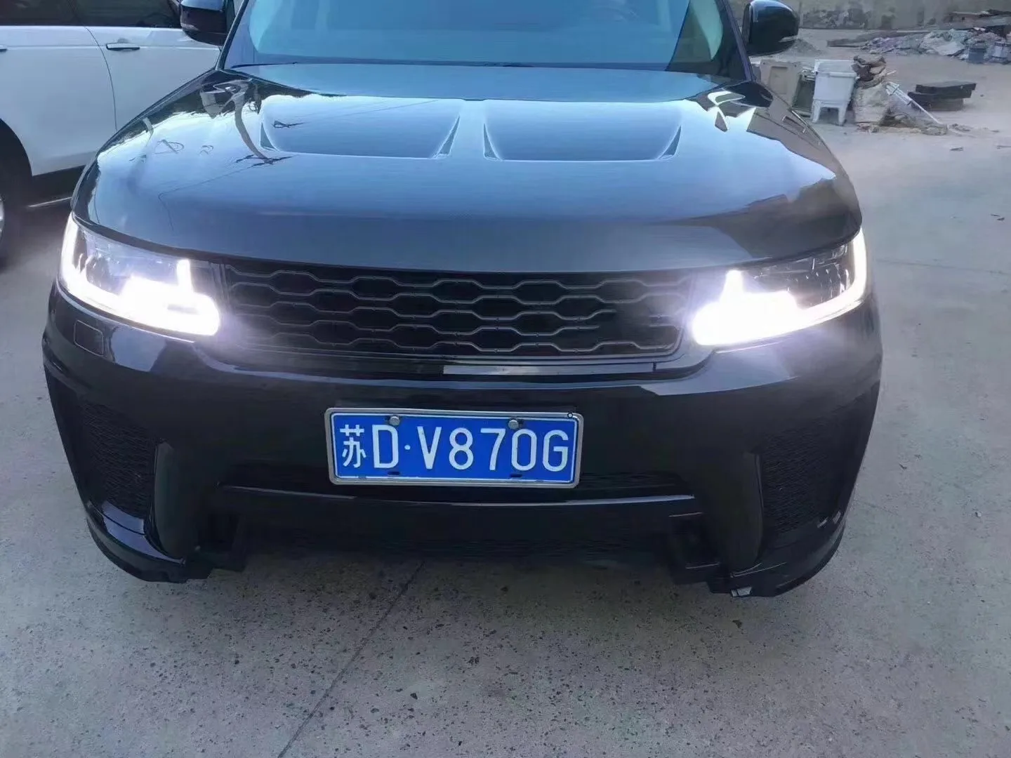 

Подходит для нового продукта, капот из углеродного волокна Range Rover Sport SVR Style