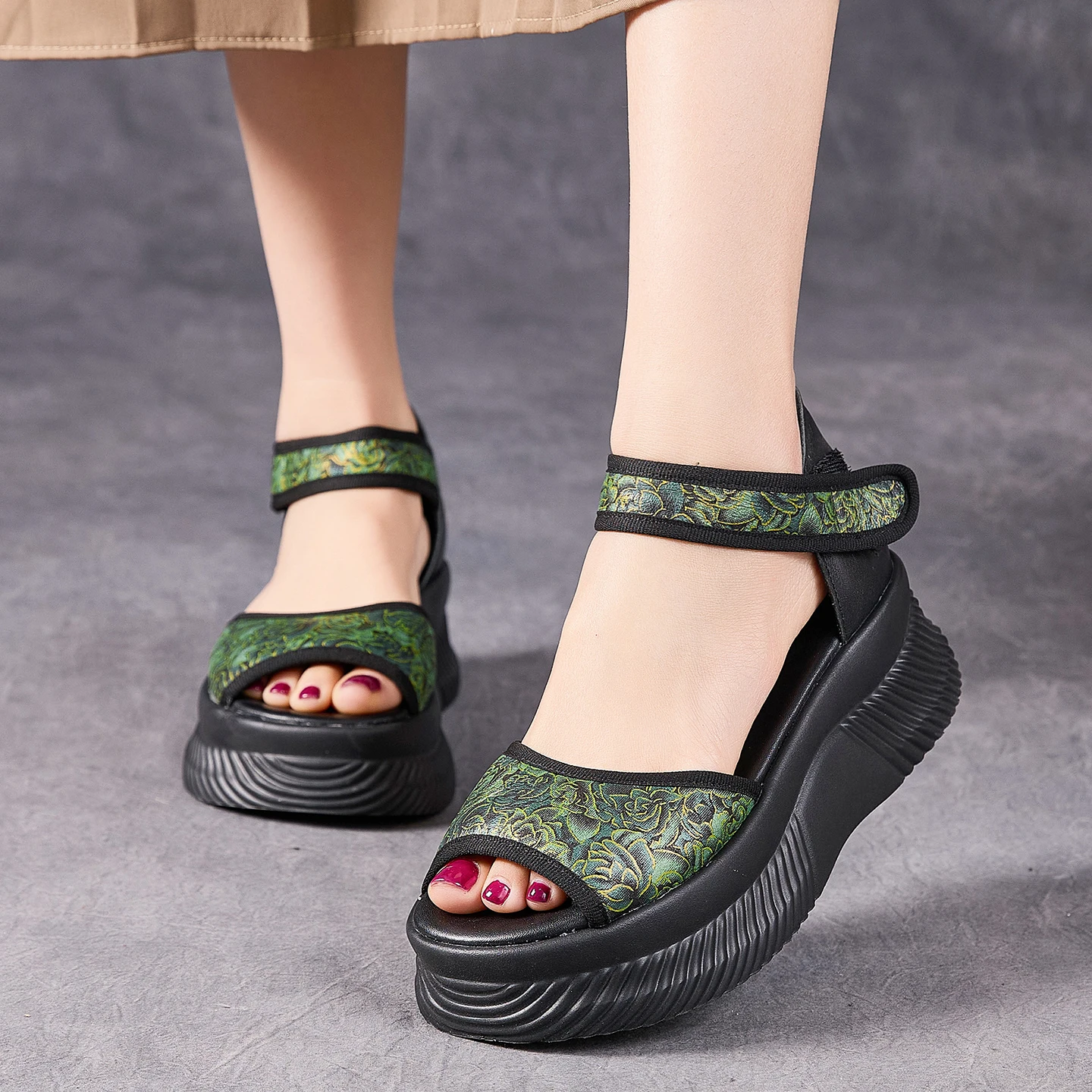 

GKTINOO 2026 Summer New Bohemian Genuine Leather Peep Toe Sandals Print Comfortable Thick Soled Hook & Loop Women's Shoes