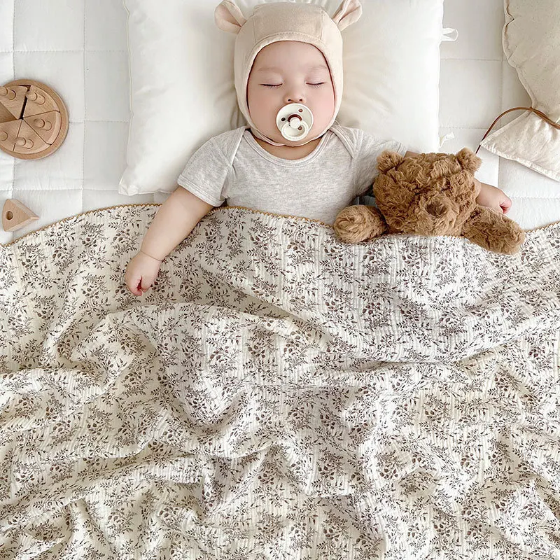 Summer Baby Blanket 2 Layer Thin Cotton Swaddle Wrap Muslin Blankets Floral Print Gauze Swaddling Children's Towel Bedding Items