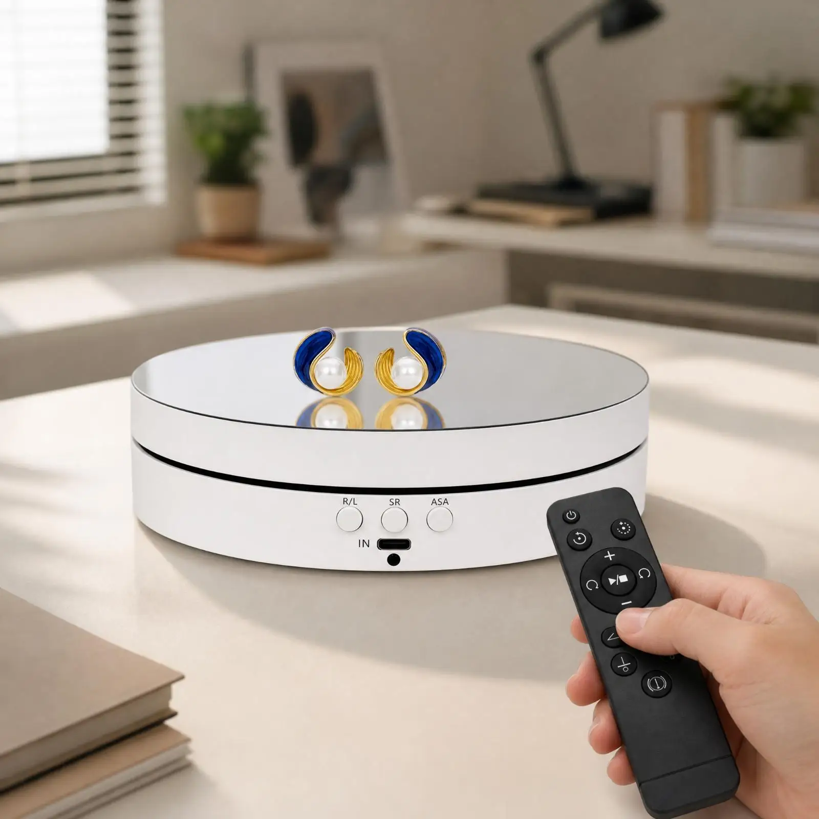 double-sided-powered-display-turntable-155cm-with-soft-velvet-and-mirror-finish-for-creative-product-showcase
