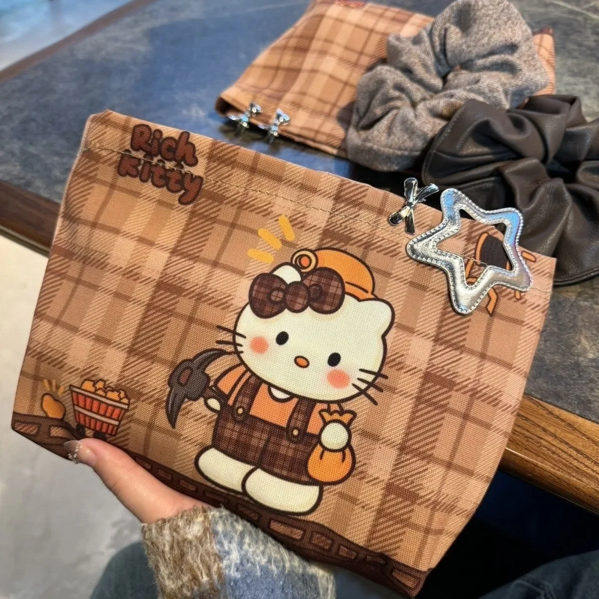 New Hello Kitty Storage Bag Miniso Clutch Portable Vintage Canvas Printing Cartoon Miner Large Capacity Cosmetic Kawaii Girls