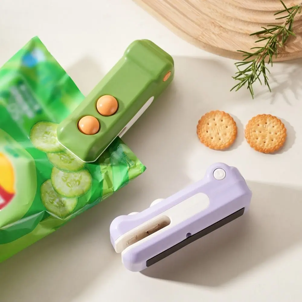 

Moisture-proof Magnetic Sealing Machine Hand Press Plastic Mini Heating Sealer Rechargeable Keep Fresh Bag Sealing Clip Snacks