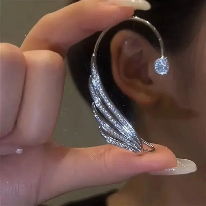 1Pc Angel Wings Crystal Clip Earrings Simple Zircon Ear Stud for Women Piercing Ear Cuff Earring Jewelry Birthday Gift