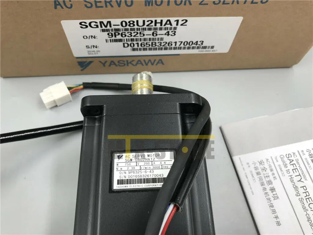 1pcs Brand New ones Yaskawa servo motor SGM-08U2HA12 Fast Ship #YH