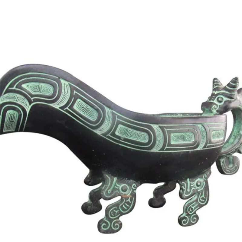 Retro Dragon Handle Four‑Legged Pouring Vessel Ornament Decoration Tea Pet Figurines Desk Decor Accessories