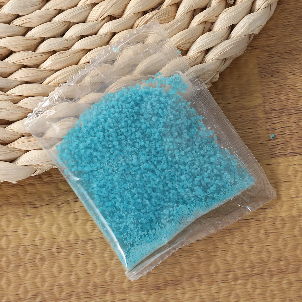 Im Dunkeln leuchtender Leuchtsand 10g Blaue Fluoreszierende Partikel für Wunschflaschen Aquarium Nicht Starke Adsorption