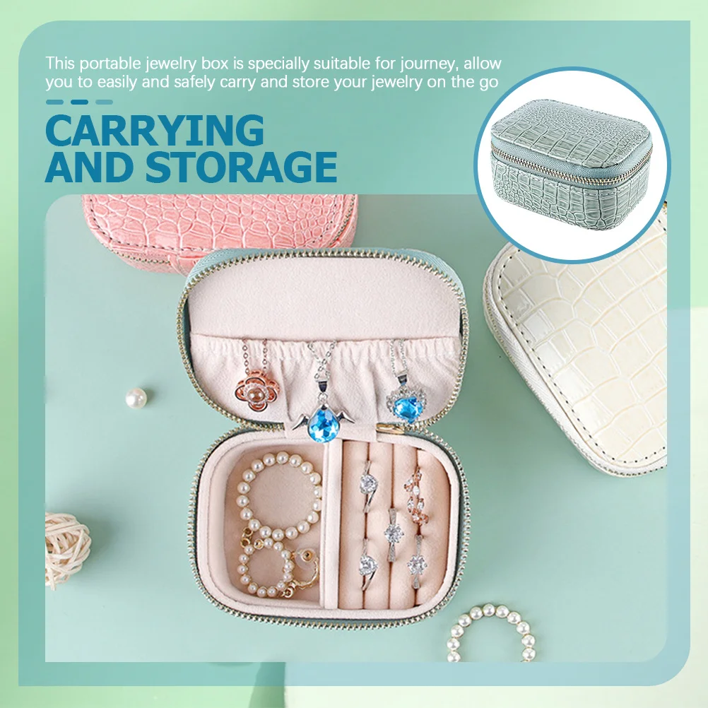 صندوق مجوهرات صغير منظم سفر محمول للخواتم والأساور والقلائد ومقاوم للغبار والخدش لتخزين الهدايا