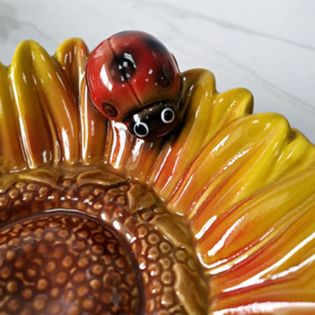 

Ceramic Insect Fruit Plate Creative Bathroom Soap Dish Flower Bar Soap Holder Jewelry Tray Decorative Key Dish