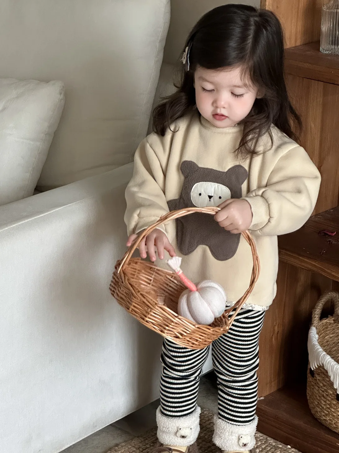 Infant Cotton Casual Tops Toddler Warm Clothes 2025 Winter New Baby Fleece Sweatshirt Girls Cartoon Pullover Plus Velvet Thick