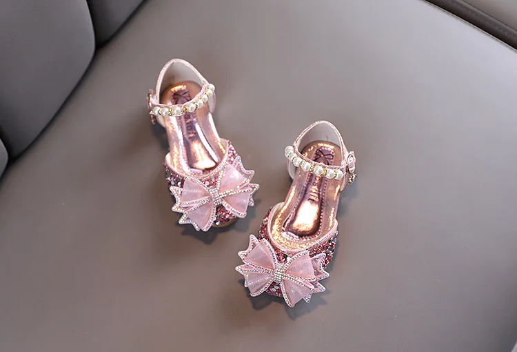 2026 Mädchen Lederschuhe Kinder Spitze Schmetterling Strass Perlen Verzierung Auftrittsschuhe Modische Hochzeitsschuhe für Kinder – Detail 6