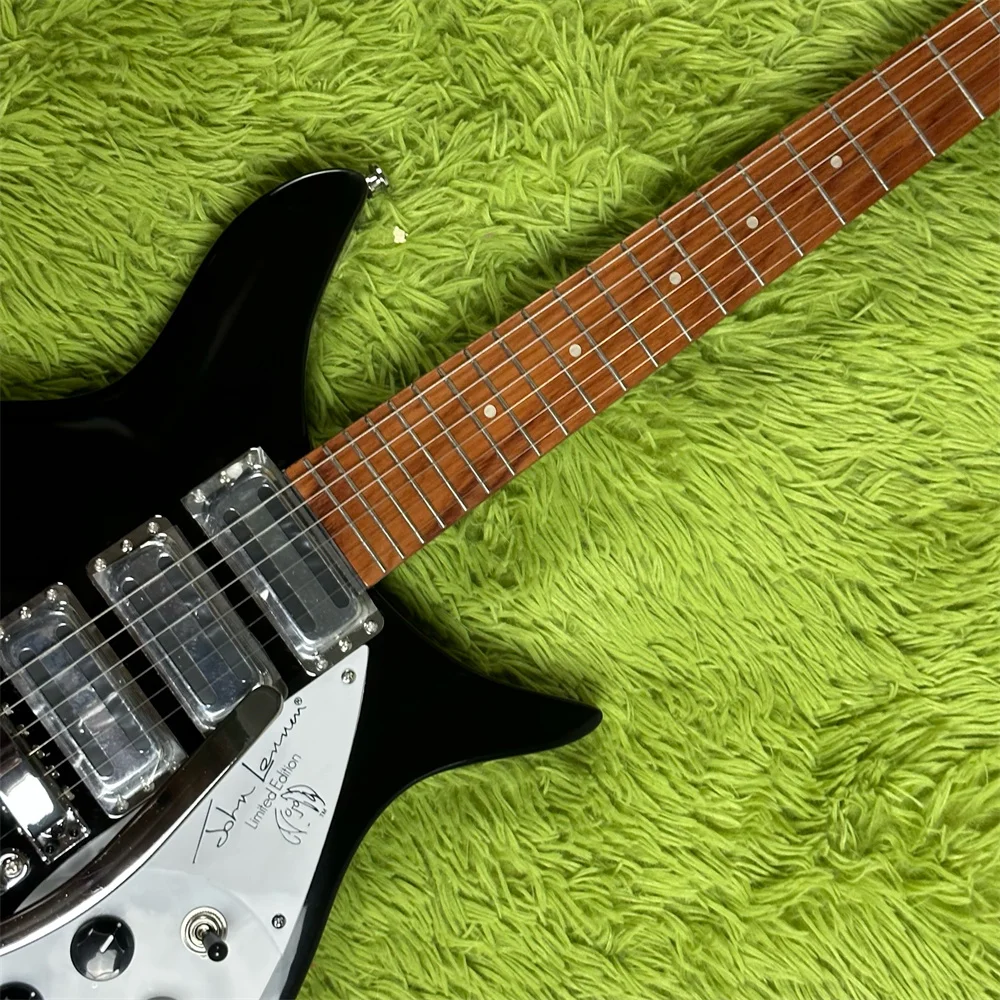 Free Shpping 325 Electric Guitar With Tremolos System Bridge Black Color High Quality Guitarra