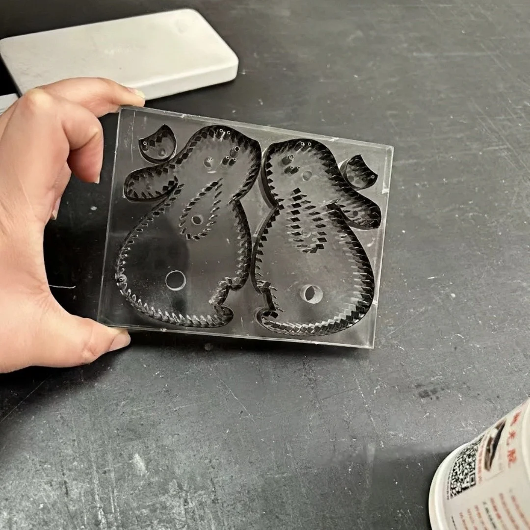 

die cuts graduación die cutter die cutting dies letters die cutting machine diecut diecutting dies alexandra renke dies cutting