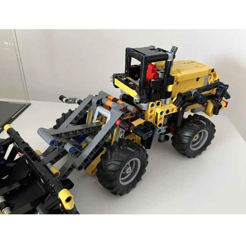 

MOC-149907 Классическая новая модель строительного блока на колесиках, 596 шт., игрушка в подарок на день рождения и Новый год для мальчиков и детей