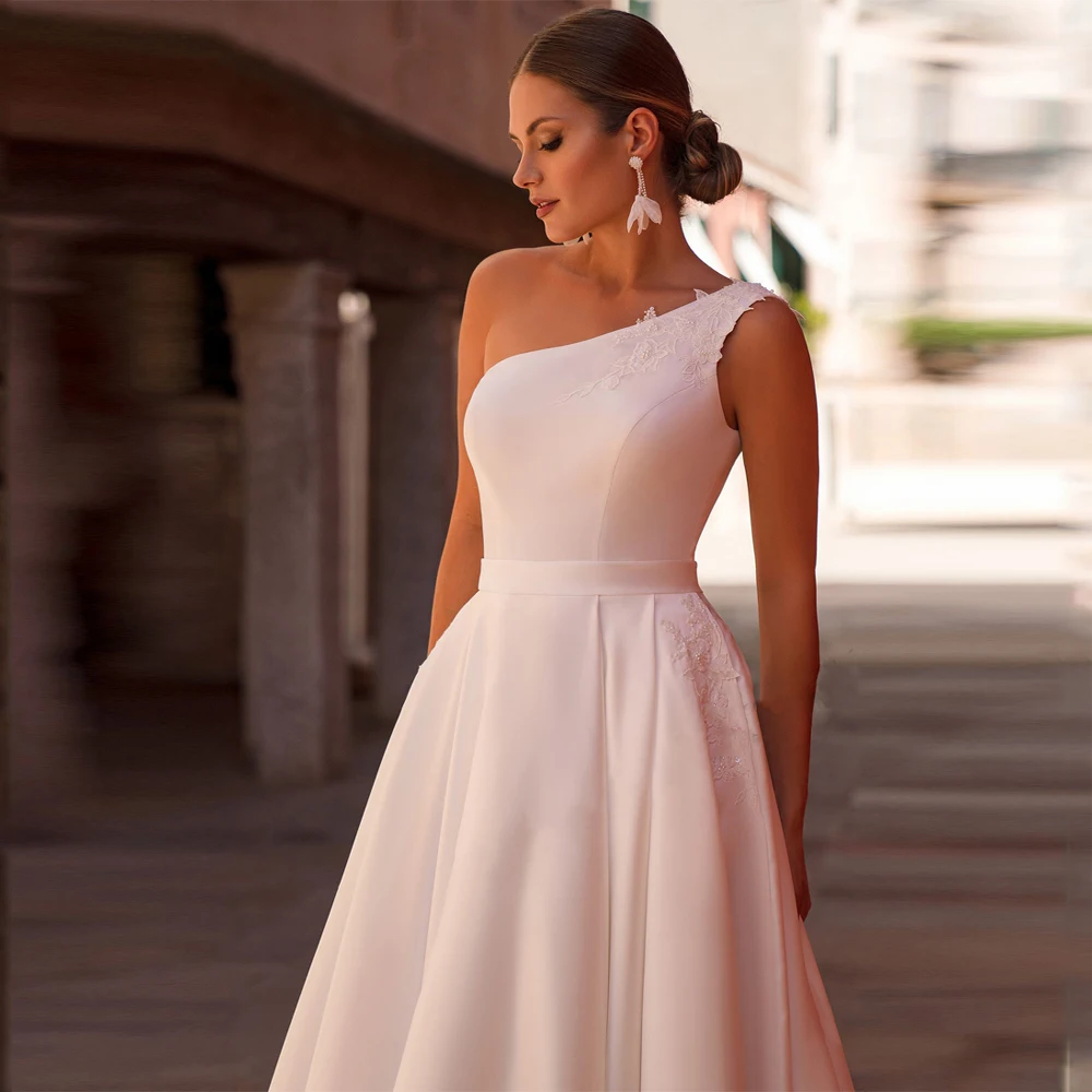 Charming Satin A-Line Women Wedding Dresses Modern Single Shoulder Sleeveless Bride Gowns Elegant Floor-Length Vestido De Novia