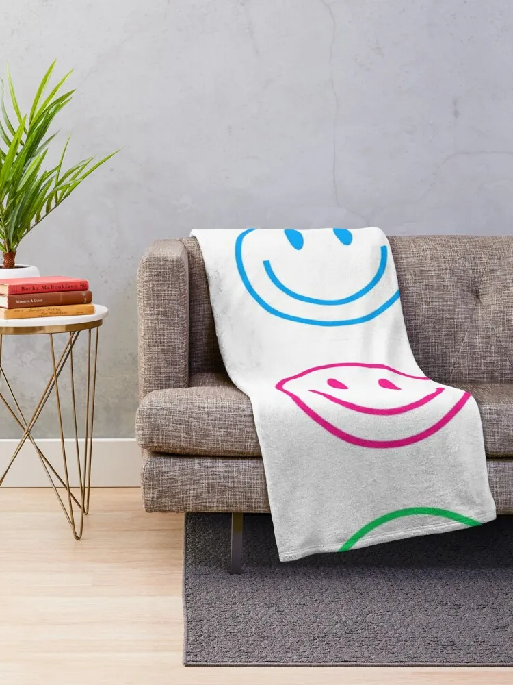 S M I L E Y S R A I N B O W  Throw Blanket Beach valentine gift ideas Luxury Throw Blankets