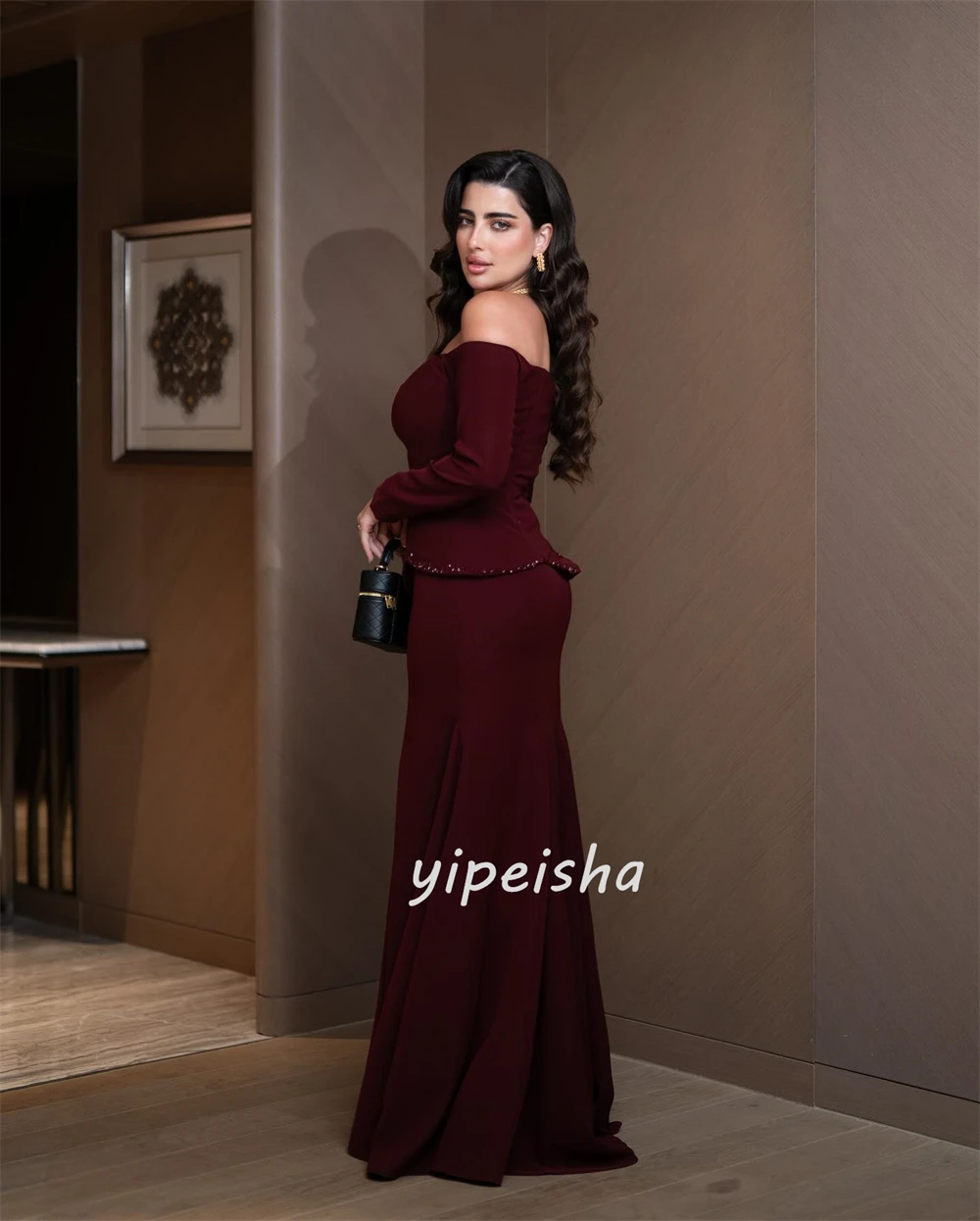 Abiti lunghi personalizzati di alta qualità in jersey classico con perline pieghe dritte con spalle scoperte Abiti da cerimonia su misura Semplici e sexy