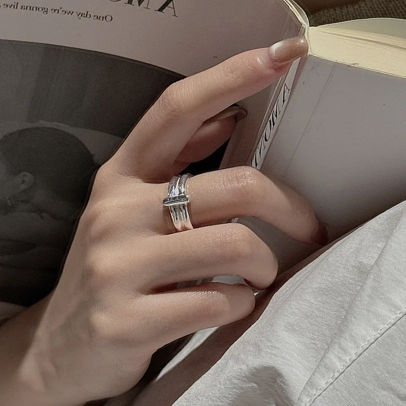 S925 Sterling Silver Korean Version Niche Design Sense Texture One-word Ring Fashionable Simple Ring Wholesale